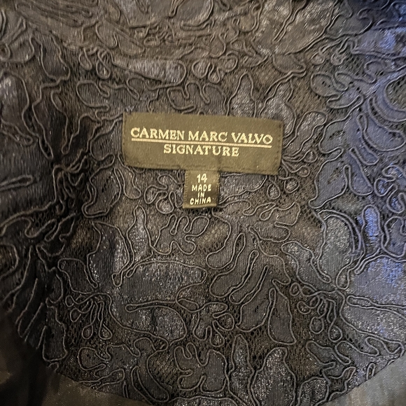 Carmen Marc Valvo Signature long navy gown - Picture 5 of 5
